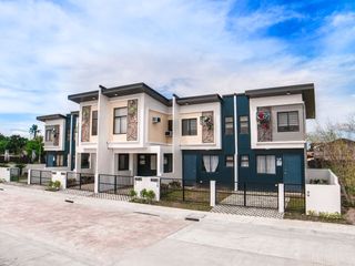 STO TOMAS BATANGAS FOR SALE 2 BEDROOM HOUSE AND LOT - PHIRST PARK