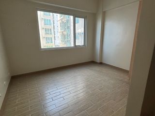 MEGAWORLD STUDIO UNIT IN ONE MADISON PLACE TOWER 3 FOR SALE