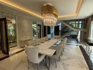 House and Lot 4 Bedrooms 4BR at Hillsborough Alabang Village, Muntinlupa