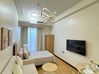 ✨ FOR RENT: Fully Furnished Studio with Balcony in Pasig City – Allegra Garden Place ✨