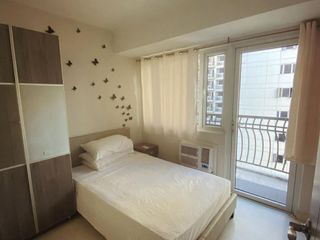 1 Bedroom Condo with Parking near MOA Paranaque