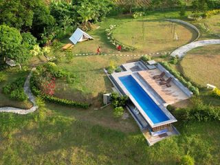 Luxury Farm with Villas and Pool in Laurel, Batangas