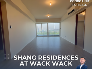 Golf Course View 2BR 2 Bedroom Unit with Balcony for Sale in Shang Residences Wack Wack Mandaluyong