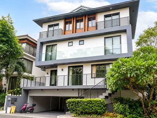 Taguig City 5 Bedroom 5BR House for Rent at Mckinley Hill Village
