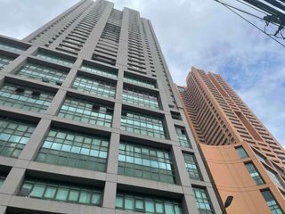 Foreclosed Condo Office in Globe Telecom 2 Pioneer Highlands Mandaluyong city