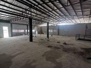 570 sqm PARANAQUE WAREHOUSE FOR LEASE