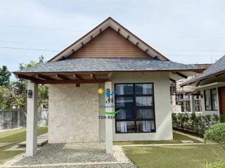 FOR SALE;House And Lot in Aduna Beach Villas 2 Guinsay Danao,City Cebu,Lot Area 180 SQM