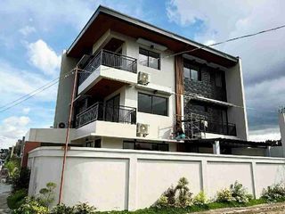 Corner House and Lot Along Marcos Highway and Near SM Masinag