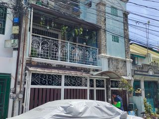 Bank-Foreclosed Three-Storey Residential House in VILLA JOSEFA HOMES, Bacoor, Cavite