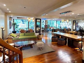 FOR RENT: 4BR AT CASA VERDE THREE-STORY TOWNHOUSE
