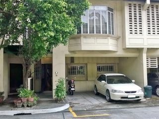 FOR RENT: 4BR CASA VERDE TOWNHOUSE