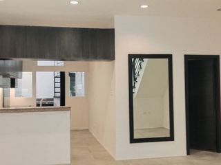 FOR SALE AND LEASE TOWNHOUSE IN PALM VILLAGE MAKATI CITY