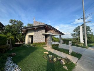 Baguio inspired House and Lot in Antipolo- Exclusive Discounts, Flexible Terms, and Breathtaking Views