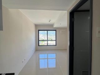 SACRIFICE SALE Studio Unit at JTOWER ,Mandaue City
