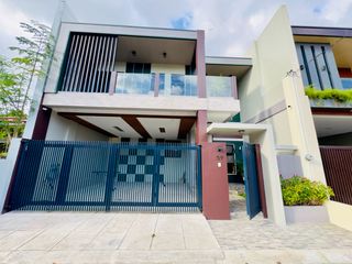 Modern Brand New Furnished House and Lot for Sale in BF Resort Village, Talon Dos, Las Piñas City