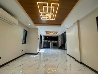 For Sale Three (3) Storey Single Attached House and Lot with Swimming pool in Vista Verde Bacoor Cavite City