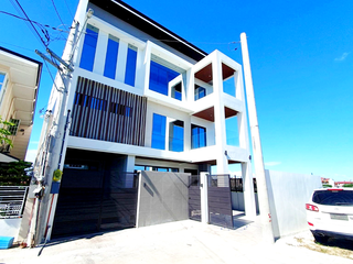 For Sale: 3-Storey House and Lot in Princeton Heights Subdivision, Bacoor, Cavite