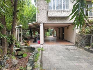 Property for sale in Robinson Circle near Capitol common Pasig city
