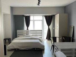 Cozy Studio in Two Serendra BGC for Sale