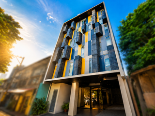 6-Storey Apartment & Dormitory Building for Sale in Makati City | Nr. EDSA Guadalupe & BGC
