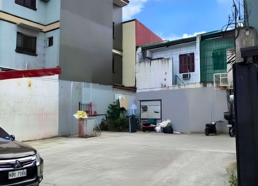 VACANT LOT FOR SALE AT METROPOLIS VILLAGE, PASIG, METRO MANILA