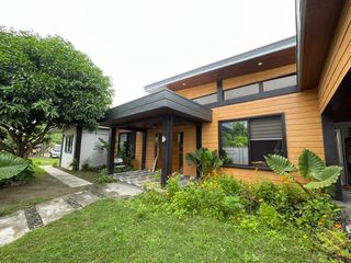 FARMHOUSE FOR SALE – PERFECT FOR AIRBNB, STAYCATION OR PRIVATE RETREAT