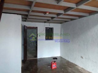 FOR SALE: HOUSE & FOR SALE IN STA. ROSA, LAGUNA