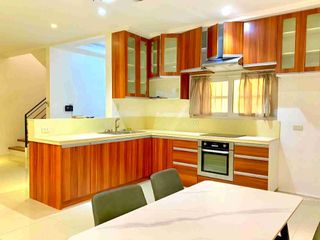 2 Storey 3 Bedroom Townhouse with 2 Car Garage For Rent at BF Homes Paranaque