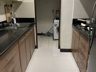 ONE CENTRAL 1BR CONDO FOR SALE SALCEDO MAKATI