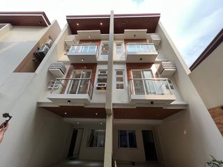 For Sale Quezon City Townhouse Project 8 near Mindanao Ave and Congressional Rd SD