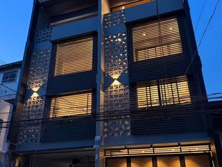 La Loma Semi Furnished Modern Townhouse For Sale near Blumentritt Quezon City SD
