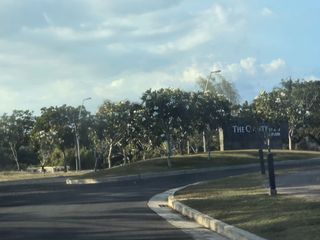 LOT FOR SALE: 740sqm Residential Lot in Dasmariñas Cavite - The Courtyards at Vermosa