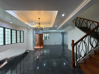 Newly Renovated 4BR with Maid’s Room with T&B & Parking FOR LEASE in New Manila, Quezon City