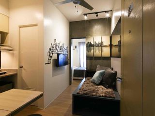 FOR RENT 1BR UNIT AT LAUREANO DI TREVI