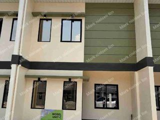 2 STOREY TOWNHOUSE