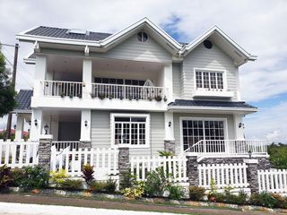 Furnished 5-Bedroom House with Pool inside Subdivision For Rent P80K