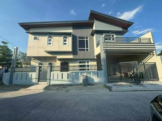 BF Resort Village House and Lot For Sale