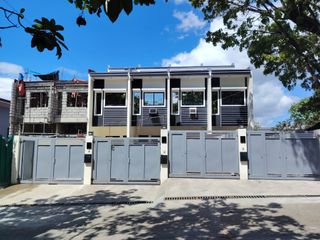 Amparo North Caloocan For Sale Modern Townhouse 3 Bedrooms near MRT 7 RG
