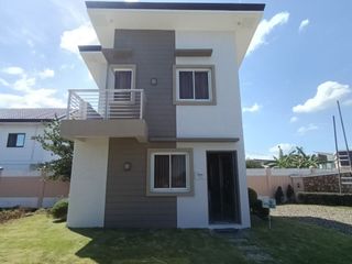 Malolos Bulacan Preselling 2 Storey 2 Bedroom Single Detached House and Lot Located in a Floor Free Subd.-JV2