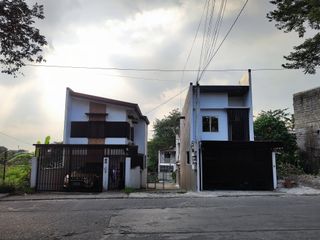 Amparo North Caloocan For sale 2 Storey Single Attached House And Lot near MRT 7 RG