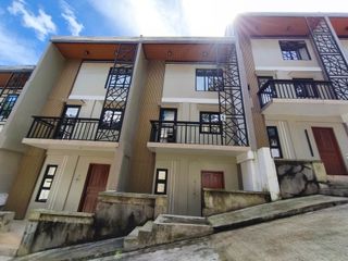 Baguio 3 Storey Townhouse For Sale Balacbac Western Circumference Road SD