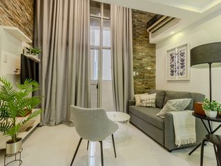 Paseo Parkview, Makati: Upgraded 2BR Loft Unit for Sale!