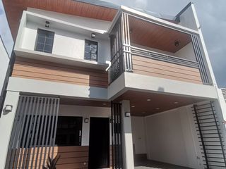 Deparo Quezon City For Sale 2 Storey  Single Attached 4 Bedrooms W/Amenities RG