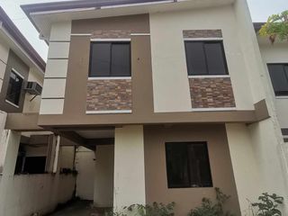 Amparo North Caloocan For Sale 2 Storey Townhouse For sale 3 Bedrooms near MRT 7 RG