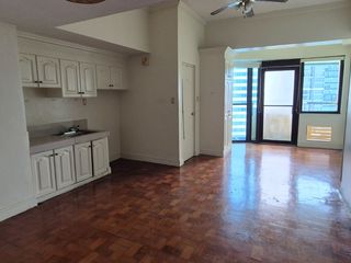 Big Condo for Rent Makati Legaspi Village Greenbelt