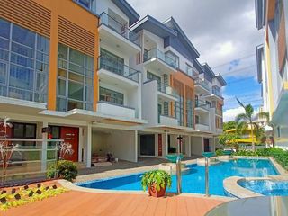 Townhouse for sale in San Juan - The Hoover Townhouse