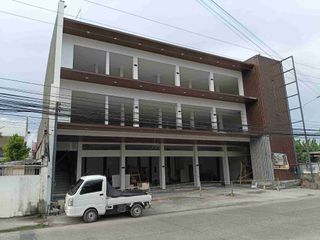 749.5sqm brand new commercial building in Poblacion Tagbilaran City