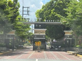 PRIME LOT FOR SALE IN QUEZON CITY