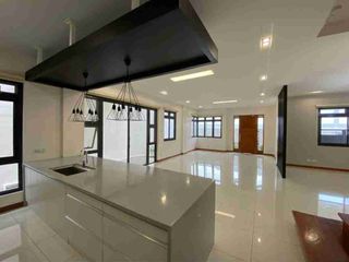 4 Bedroom Modern House Inside a Gated Compound in San Juan City for Lease