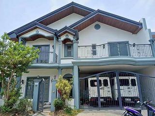 HOUSE FOR LEASE at GREENWOODS EXECUTIVE VILLAGE, Cainta
